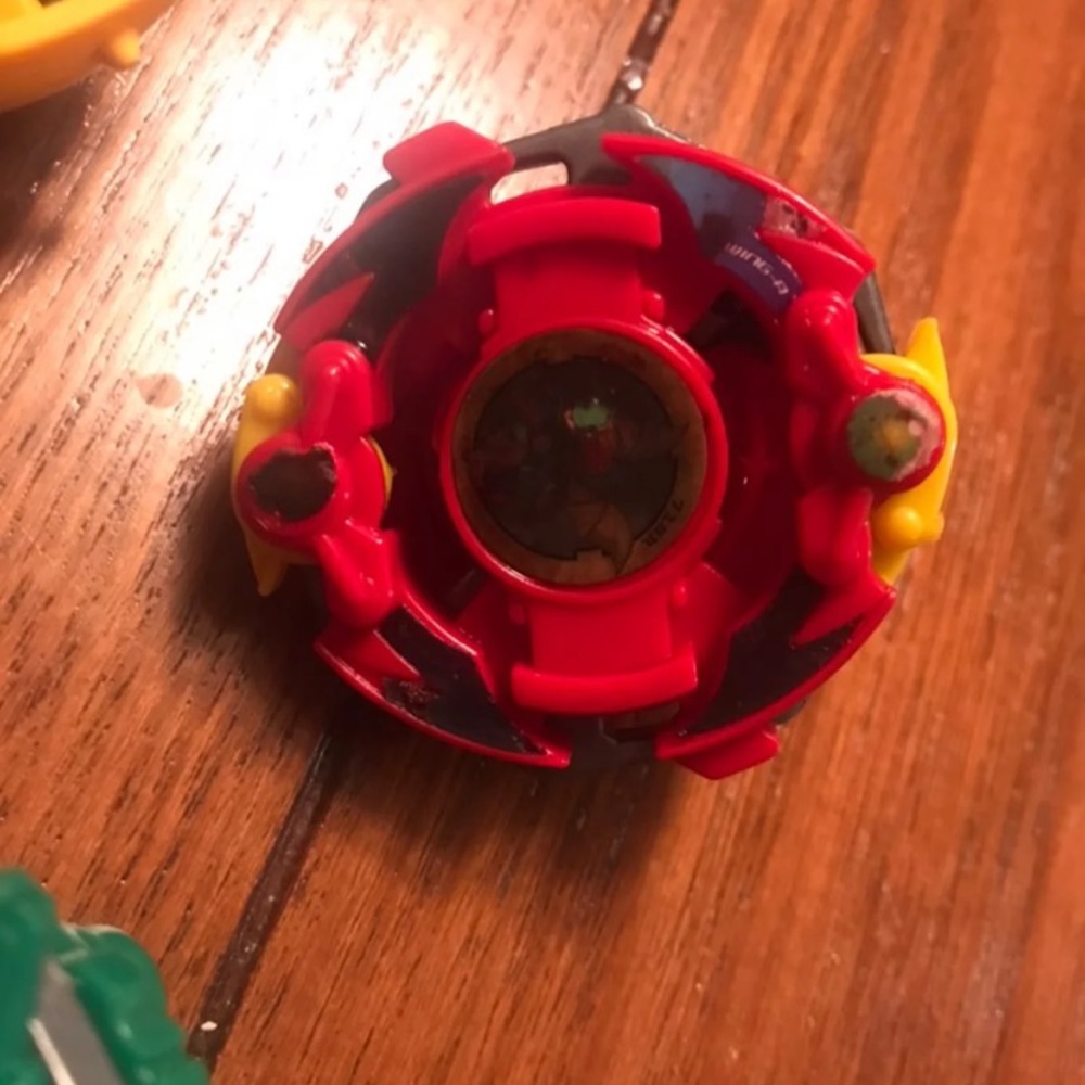 Beyblades - Picture 4 of 5